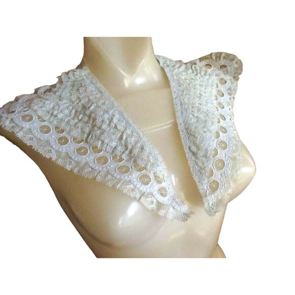 Antique Vintage Lace Detachable Collar Intricate Circular Floral Pattern NOS - Picture 1 of 6